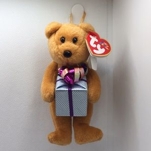 Ty Beanie Baby Retired 2004 Happy Birthday Bear Holding A Gift 5" Hanging Toy